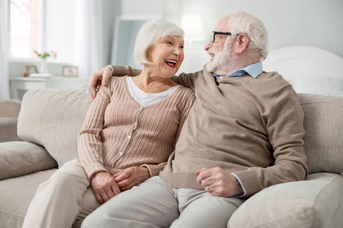 What Is the Difference Between Assisted Living and Independent Living